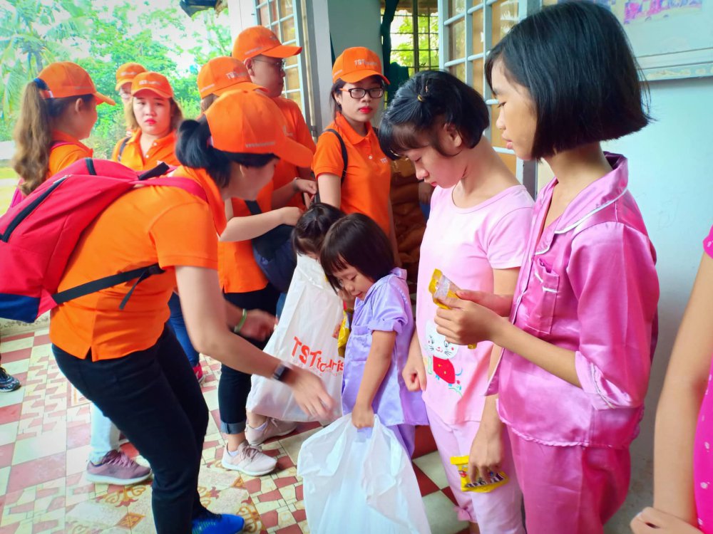 71037557_2367177823408439_3388149161210675200_n