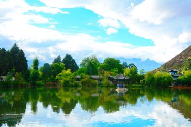 CÔNG VIÊN HẮC LONG ĐÀM