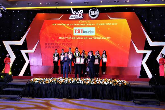 TST tourist named among top 10 prestigious travel agencies 2019