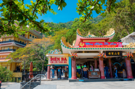 Tây Ninh hút khách du lịch tâm linh vào tháng Giêng