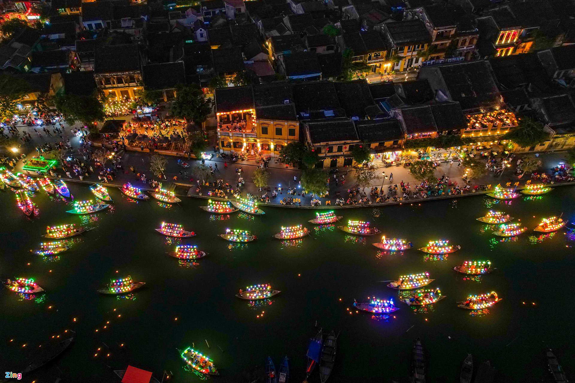 TSTtourist-hang-nghin-nguoi-tham-quan-hoi-an-ngay-dau-sau-tet-8