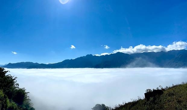 TSTtourist-mua-xuan-len-nui-hai-may-1