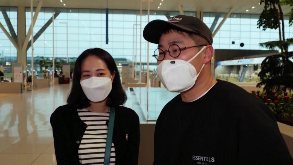 TSTtourist-nguoi-han-quoc-do-ra-nuoc-ngoai-du-lich-tra-thu