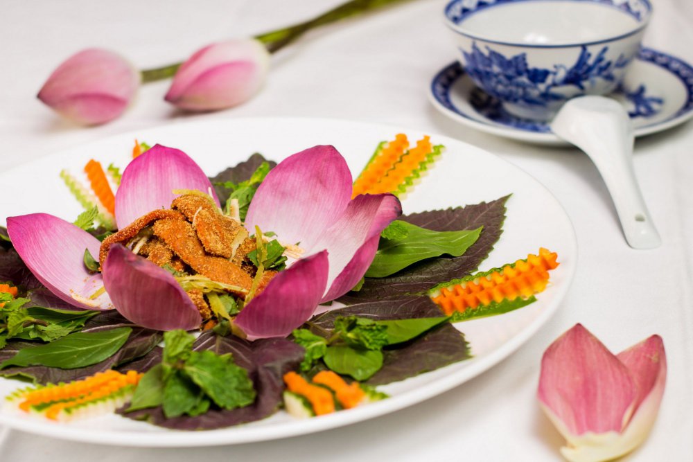 TSTtourist-may-mon-sen-hoi-con-nit-ma-lam-cha-cha-la-ngon-3