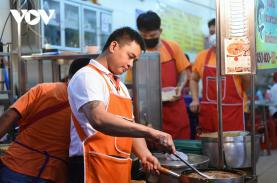 Nhộn nhịp phố ẩm thực người Hoa giữa lòng Bangkok