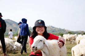 Những người trẻ không đợi giàu mới đi du lịch