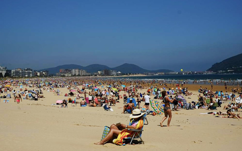 TSTtourist-chau-au-no-luc-cuu-van-mua-du-lich-he-2