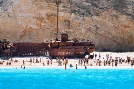 Biển Hy Lạp dưới ống kính khách Việt