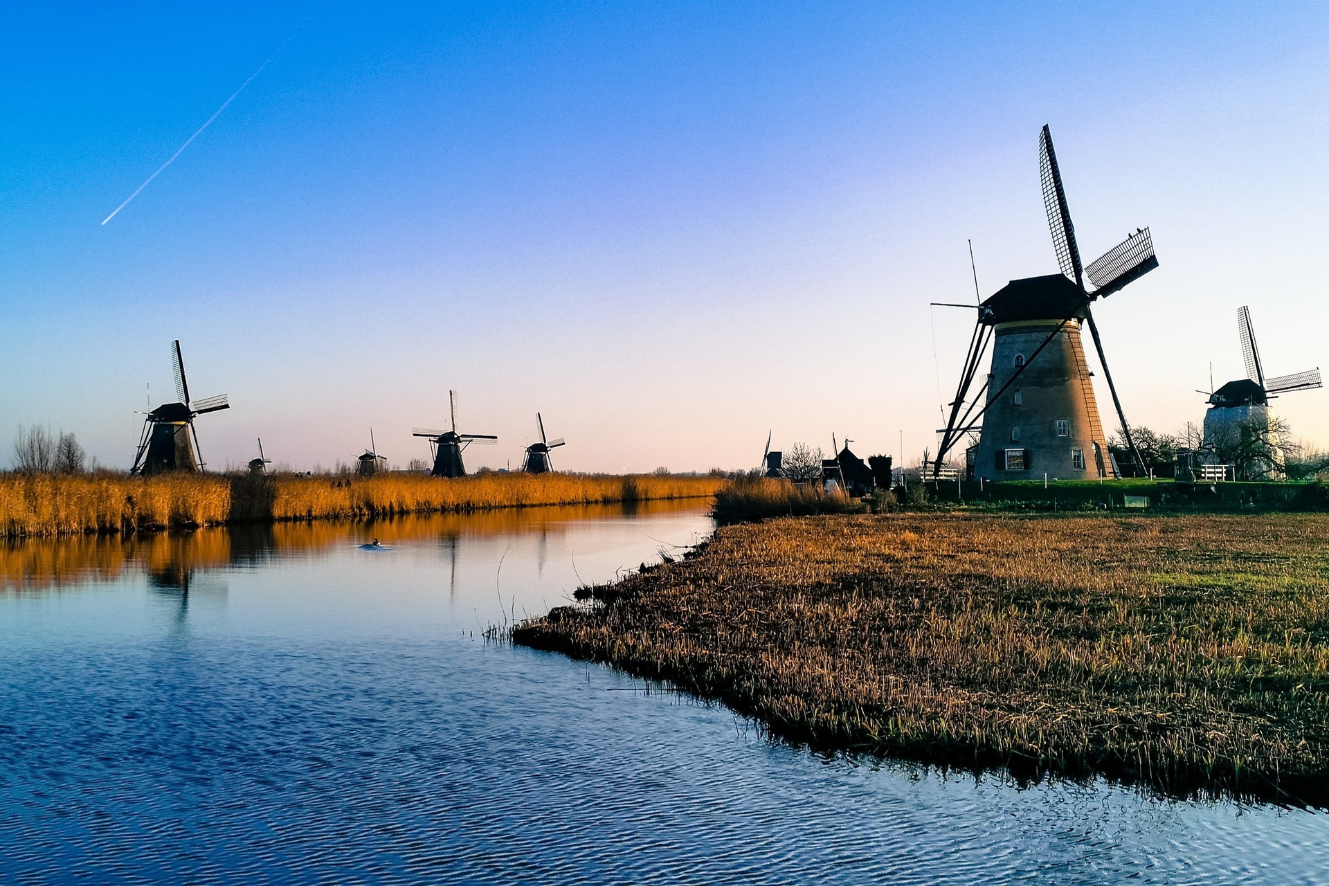 TSTtourist-mot-so-quoc-gia-chau-au-cam-du-khach-den-tu-my-8