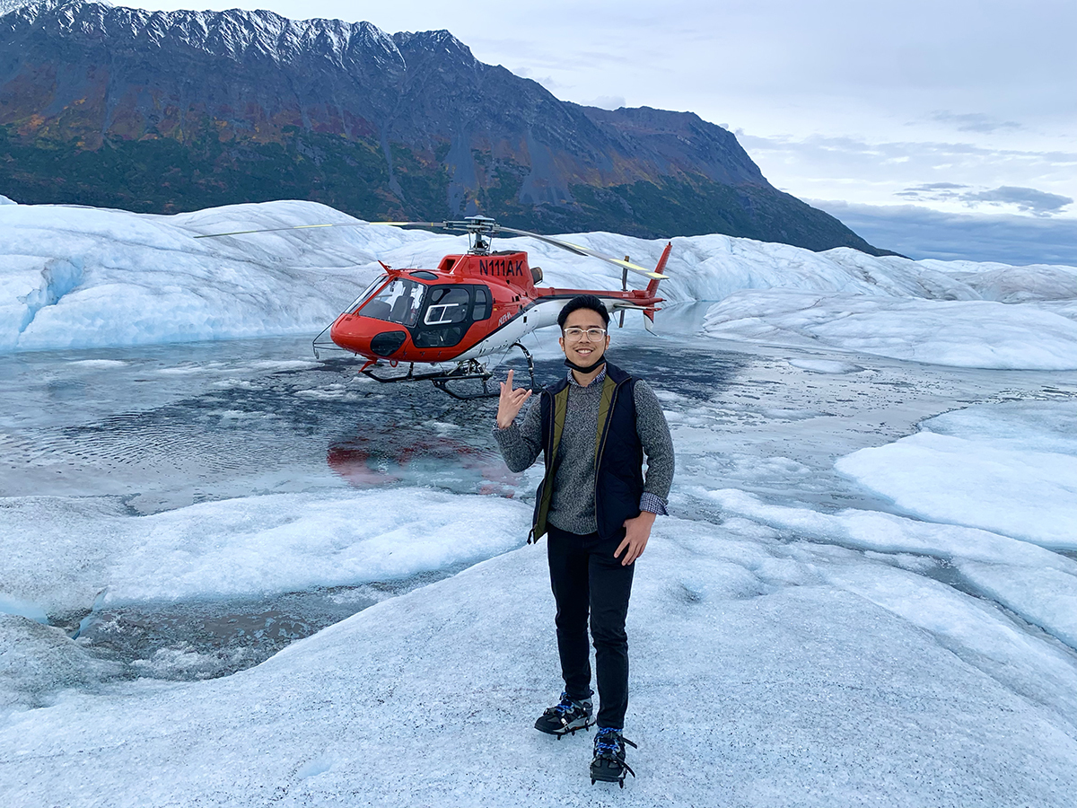 TSTtourist-9x-viet-hao-huc-khi-lan-dau-kham-pha-nui-bang-1