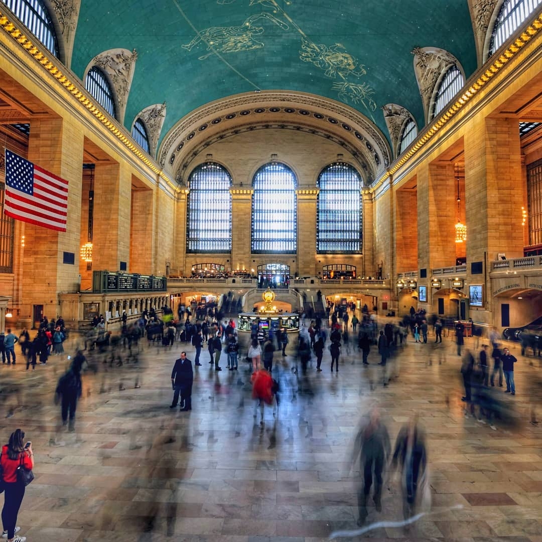 TSTtourist-10-ga-tau-dep-nhat-the-gioi-3