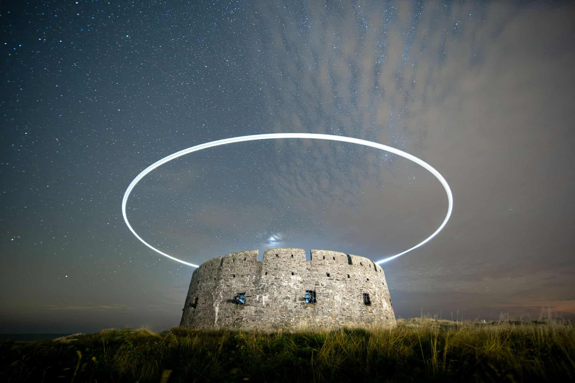 TSTtourist-choi-voi-anh-sang-tren-hon-ngoc-cua-bien-ca-7