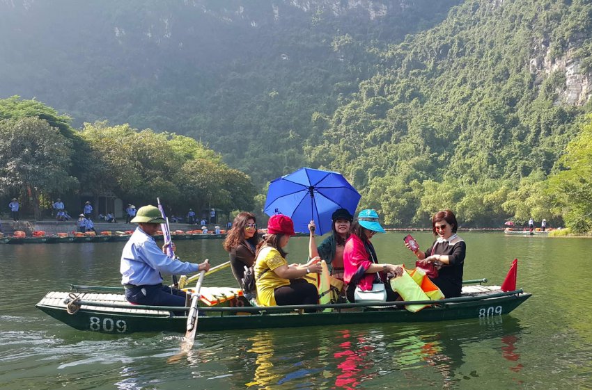 TST-tourist-Ha-Noi-12-16.10-8