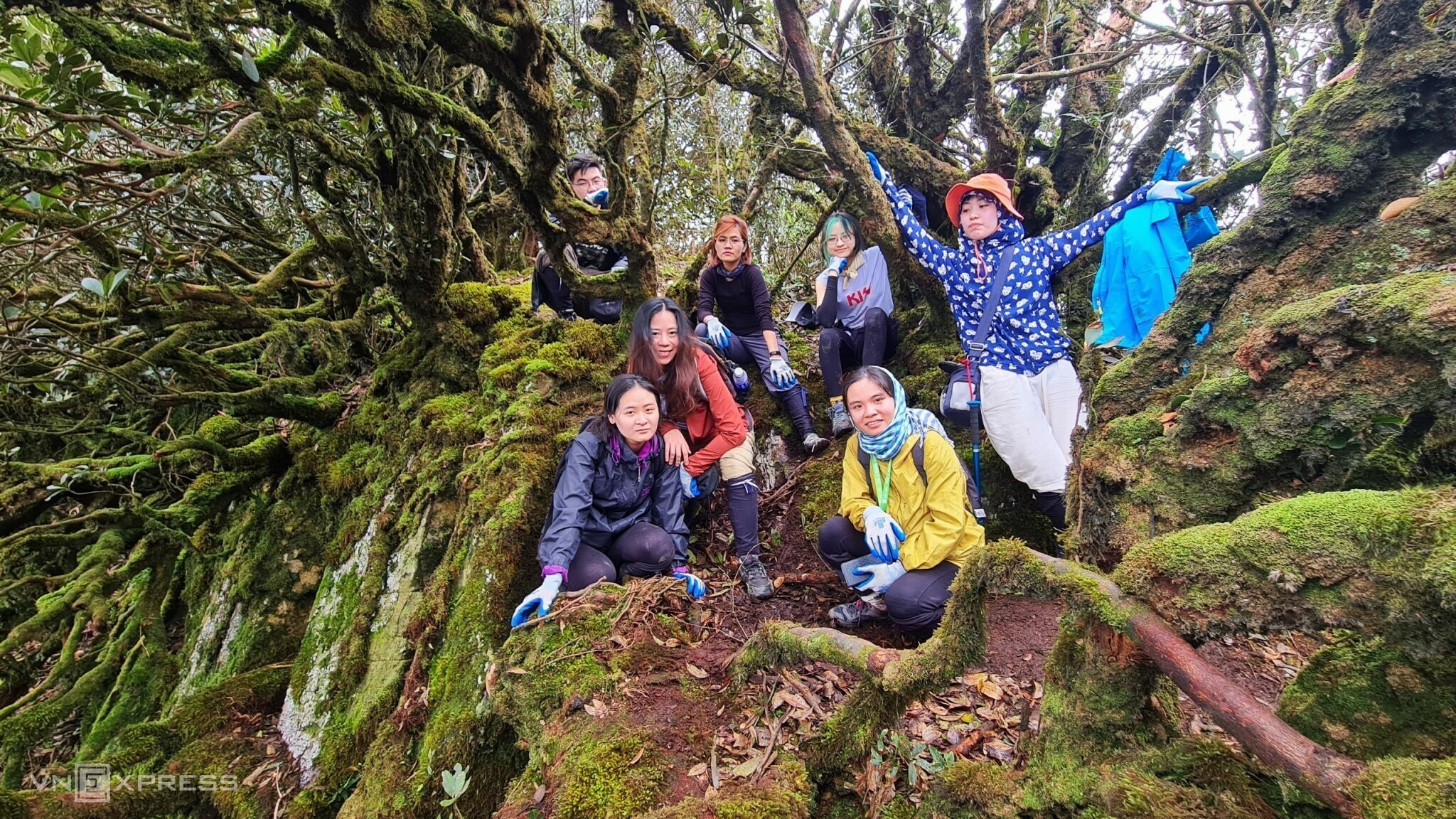 TSTtourist-5-cung-leo-nui-mien-bac-cho-ngay-dau-nam-2022-2