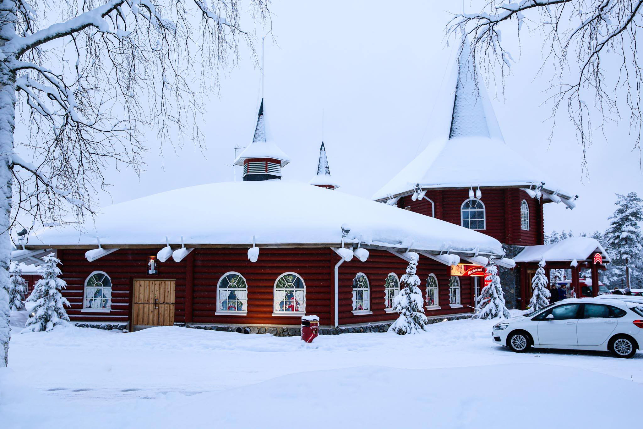 TSTtourist-chuyen-tham-xu-so-ba-chua-tuyet-cua-khach-viet-2