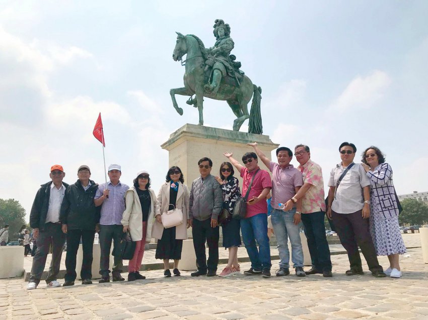 TST tourist - Chau-Au